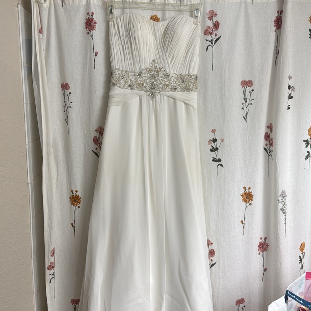Mary's Bridal White Strapless Wedding Dress